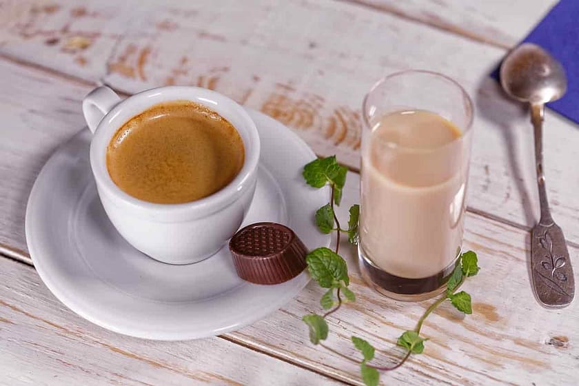 Blonde Espresso vs Regular: What Are Their Key Differences?