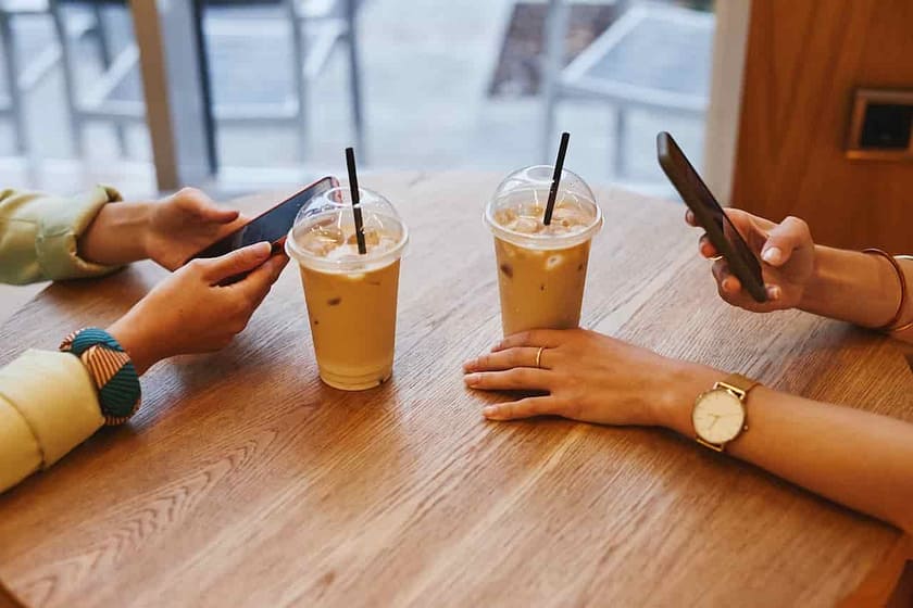 Iced Latte vs Iced Coffee: Exploring the Differences and Similarities